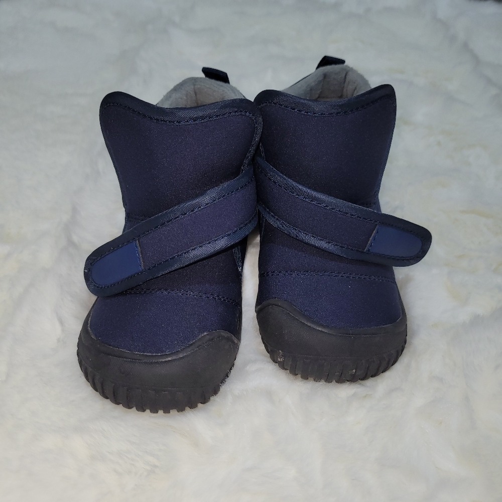 Children's Navy Blue Winter Waterproof Shoes with Velcro & Plush Lining Size 8.5
